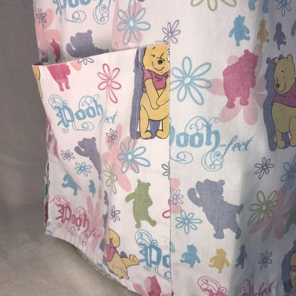 Winnie the Pooh Scrub Wonderful World of Disney Scrub Cross body S Tie Back Pooh - Picture 8 of 12